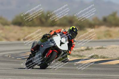 media/Oct-02-2025-Racers Edge (Thu) [[2c91cb6ab3]]/3-B Group/Session 5-Turn 15 (215pm)/